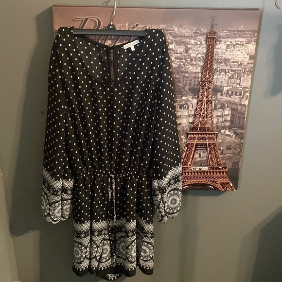Charlotte Russe Long sleeve Romper. Size small - Picture 1 of 7